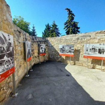 Photoexibition by the city wall
